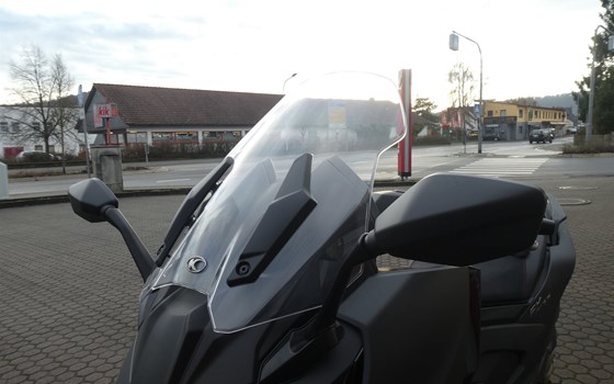 Neufahrzeug Kymco AK 575i ABS Premium - Bild 11