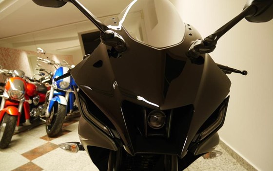 Gebrauchtmotorrad Yamaha R125 - Bild 3