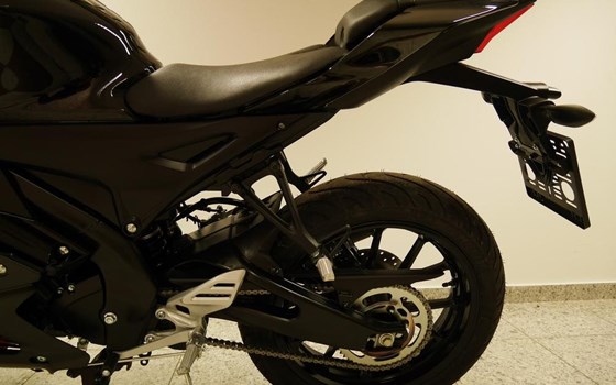 Gebrauchtmotorrad Yamaha R125 - Bild 9