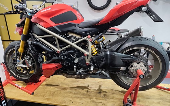 Gebrauchtmotorrad Ducati Streetfighter S - Bild 17