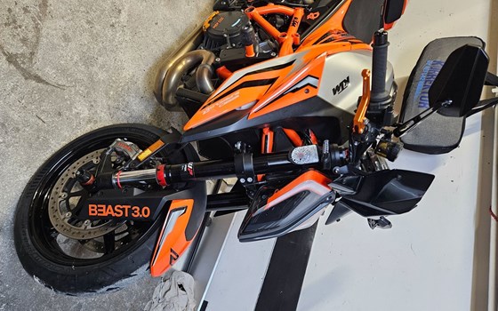 Gebrauchtmotorrad KTM 1290 Super Duke R - Bild 8