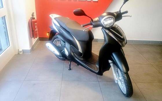 Gebrauchtmotorrad Honda SH125 - Bild 3