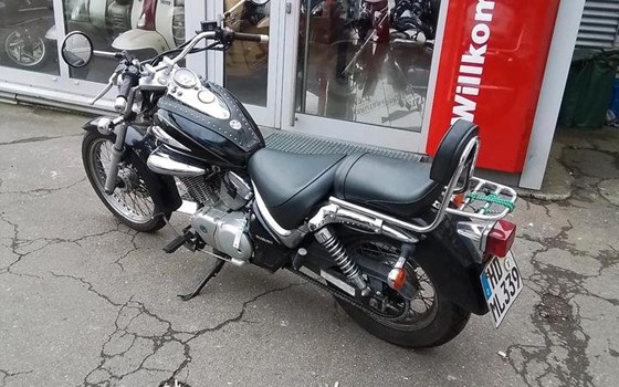Gebrauchtmotorrad Suzuki Intruder VL 125 LC - Bild 1