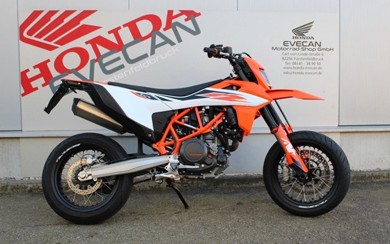 Gebrauchtmotorrad KTM 690 SMC R - Bild 3