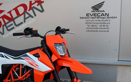 Gebrauchtmotorrad KTM 690 SMC R - Bild 5