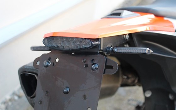 Gebrauchtmotorrad KTM 690 SMC R - Bild 9