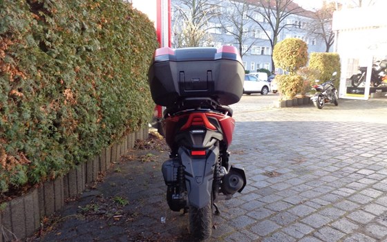 Gebrauchtmotorrad Honda Forza 125 - Bild 7