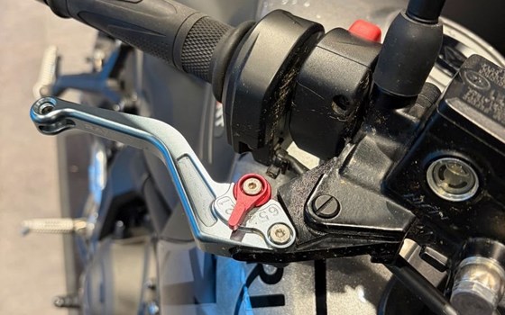 Gebrauchtmotorrad Triumph Trident 660 - Bild 10