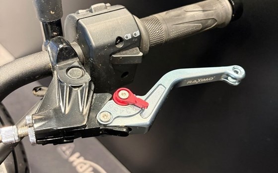 Gebrauchtmotorrad Triumph Trident 660 - Bild 9