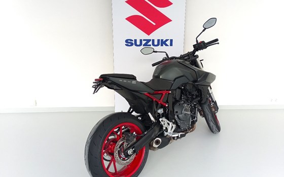 Gebrauchtmotorrad Suzuki GSX-8S - Bild 4