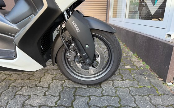 Gebrauchtmotorrad Yamaha XMAX 125 Tech MAX+ - Bild 11