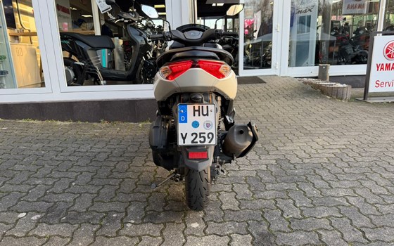 Gebrauchtmotorrad Yamaha NMAX 125 Tech MAX - Bild 4