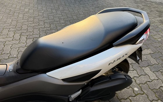 Gebrauchtmotorrad Yamaha NMAX 125 Tech MAX - Bild 8