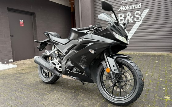 Gebrauchtmotorrad Yamaha R125 - Bild 2