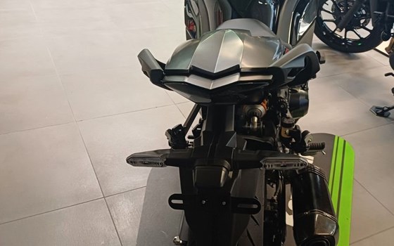 Gebrauchtmotorrad Kawasaki Ninja 1100SX SE - Bild 4