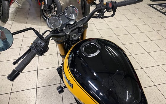 Gebrauchtmotorrad Kawasaki Z900 RS SE - Bild 8