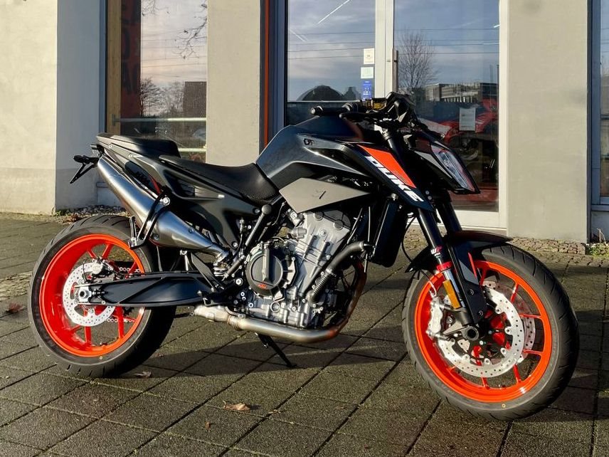 KTM 790 Duke 