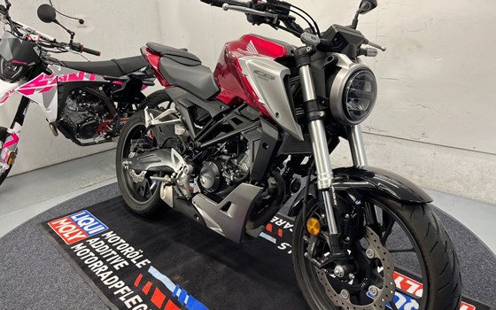 Gebrauchtmotorrad Honda CB125R - Bild 11