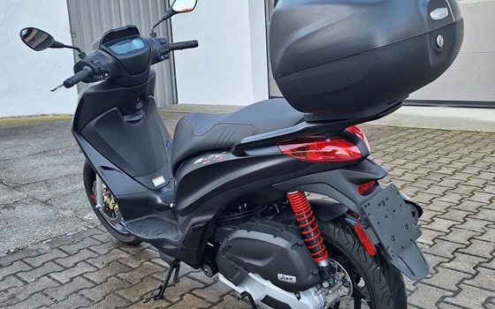 Gebrauchtmotorrad Piaggio Medley 125 S - Bild 4