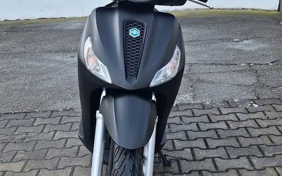Gebrauchtmotorrad Piaggio Medley 125 S - Bild 8