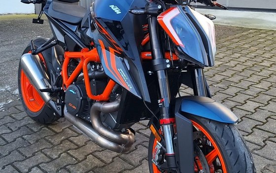 Gebrauchtmotorrad KTM 1290 Super Duke R - Bild 1