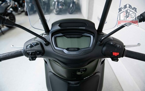 Gebrauchtmotorrad Piaggio Beverly 400 hpe - Bild 5