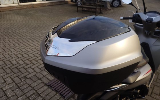 Gebrauchtmotorrad Honda SH350i - Bild 13