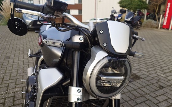 Gebrauchtmotorrad Honda CB1000R+ - Bild 12