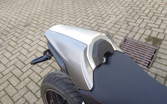 Gebrauchtmotorrad Honda CB1000R+ - Bild 17