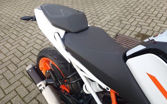 Gebrauchtmotorrad KTM 390 Duke - Bild 14