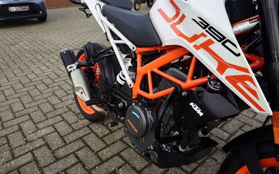 Gebrauchtmotorrad KTM 390 Duke - Bild 17
