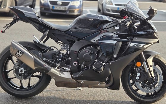 Gebrauchtmotorrad Yamaha R1 - Bild 2