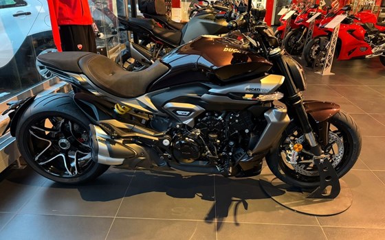 Gebrauchtmotorrad Ducati XDiavel - Bild 2