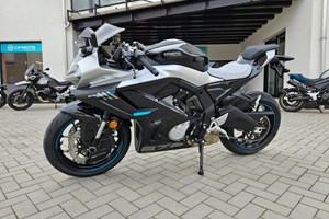 Angebot CFMOTO 675SR-R