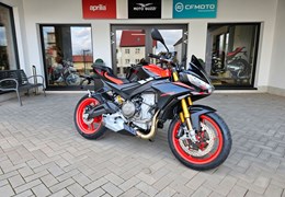 Neumotorrad Aprilia Tuono 660 Factory