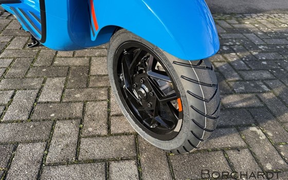 Neufahrzeug Vespa Sprint 125 i.e. 3V - Bild 9