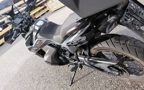 Gebrauchtmotorrad KTM 890 Adventure - Bild 7