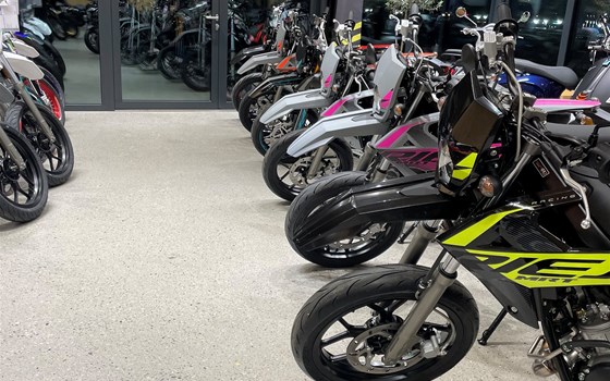 Neufahrzeug Rieju MRT Europa SM 50 - Bild 11