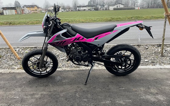 Neufahrzeug Rieju MRT Europa SM 50 - Bild 8