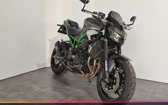 Gebrauchtmotorrad Kawasaki Z900 - Bild 1