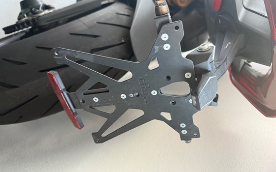 Gebrauchtmotorrad Ducati Streetfighter V4 S - Bild 3