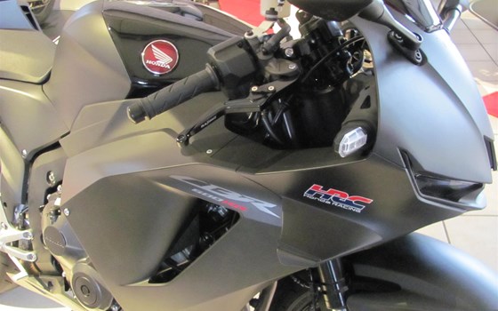 Gebrauchtmotorrad Honda CBR600RR - Bild 10