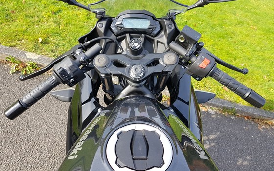 Neufahrzeug Kawasaki Ninja 125 - Bild 3