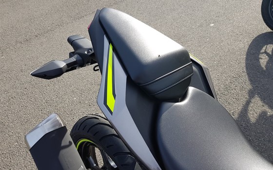 Neufahrzeug Kawasaki Ninja 125 - Bild 7