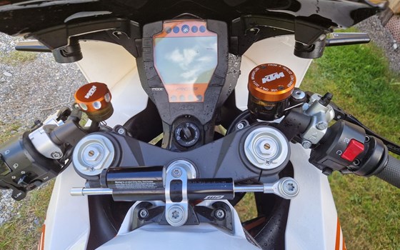 Gebrauchtmotorrad KTM 1190 RC8 R - Bild 9