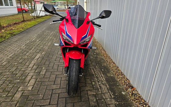 Gebrauchtmotorrad Honda CBR650R - Bild 3