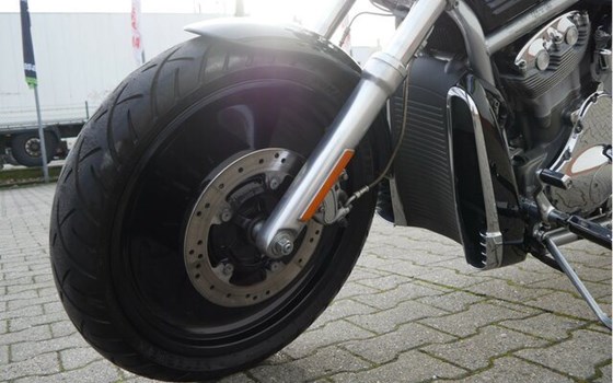 Gebrauchtmotorrad Harley-Davidson V-Rod VRSCA - Bild 15