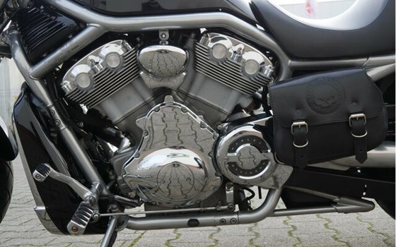 Gebrauchtmotorrad Harley-Davidson V-Rod VRSCA - Bild 21