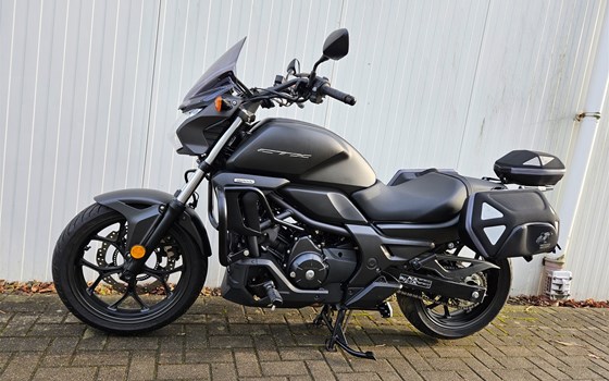 Gebrauchtmotorrad Honda CTX 700 N - Bild 13