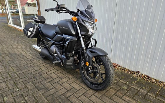 Gebrauchtmotorrad Honda CTX 700 N - Bild 2